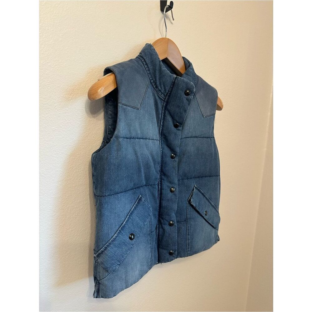 Gap Quilted Denim Blue Women’s Puffer Vest - Picture 4 of 8